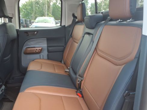 Used 2022 Ford Maverick Lariat w/ Lariat Luxury Package AWD/4WD image 7