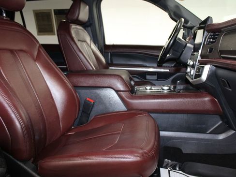 Used 2022 Ford Expedition Max Limited image 28