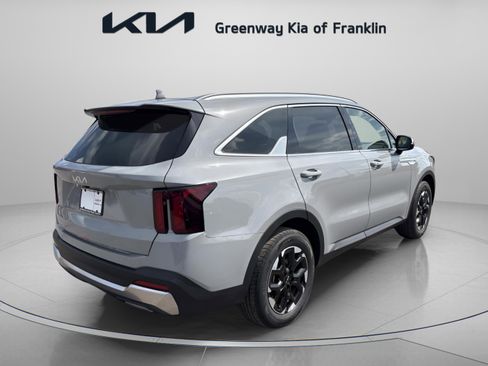 New 2026 Kia Sorento S image 13
