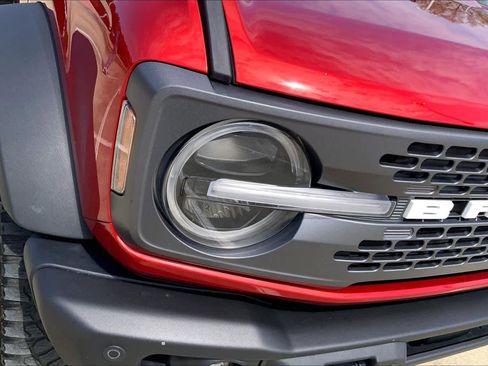 Used 2022 Ford Bronco Badlands w/ Sasquatch Package image 27