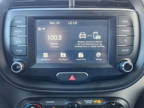 Used 2020 Kia Soul LX image 16