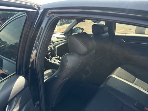 Used 2020 Honda Accord Sport image 24