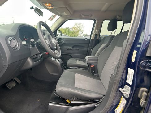 Used 2012 Jeep Patriot Sport image 31