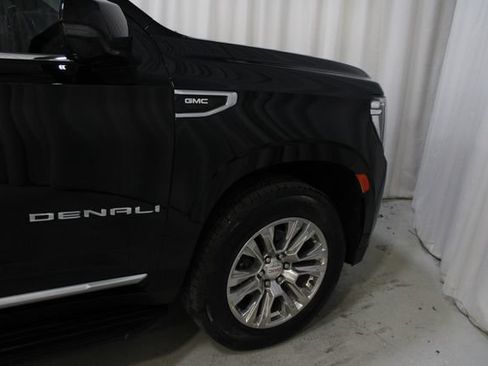 Used 2021 GMC Yukon Denali AWD/4WD image 39