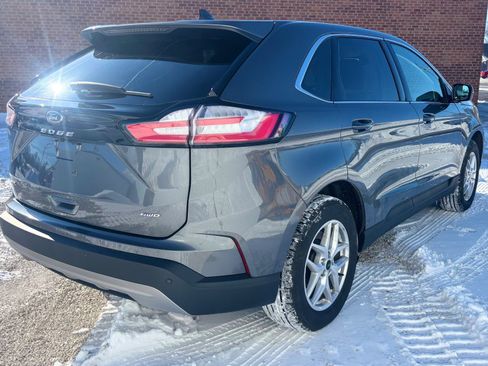 Certified 2024 Ford Edge SEL w/ Convenience Package image 3