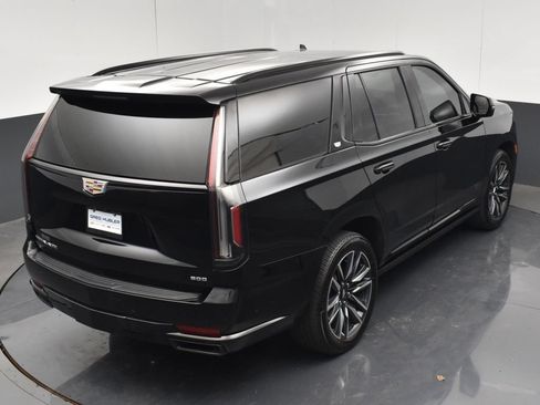 Used 2023 Cadillac Escalade Sport Platinum w/ Heavy-Duty Trailer Package AWD/4WD image 24