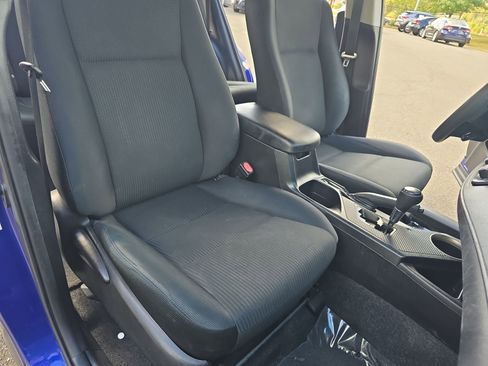 Used 2014 Toyota RAV4 LE image 10