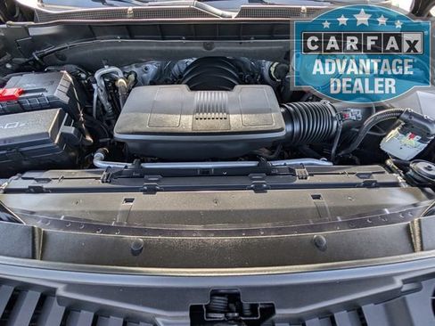 Used 2024 Chevrolet Tahoe Premier AWD/4WD image 33