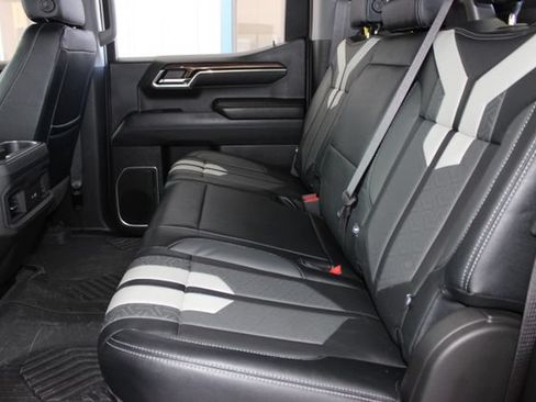 Used 2023 Chevrolet Silverado 1500 RST w/ All Star Edition Plus AWD/4WD image 27