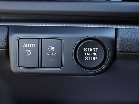 New 2025 Porsche Panamera 4 image 22