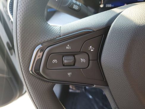 New 2026 Chevrolet Trax LT image 28