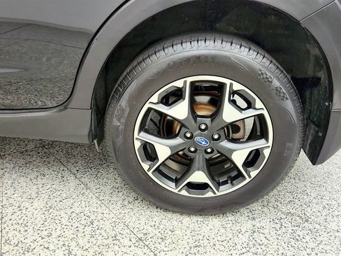Used 2019 Subaru Crosstrek 2.0i Premium w/ Popular Package #2 AWD/4WD image 9