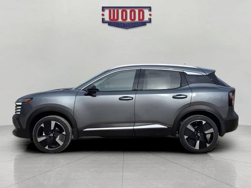 New 2026 Nissan Kicks SR FWD image 5