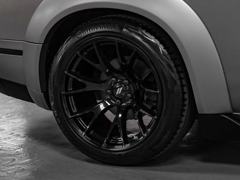 Used 2017 Dodge Challenger R/T RWD image 44