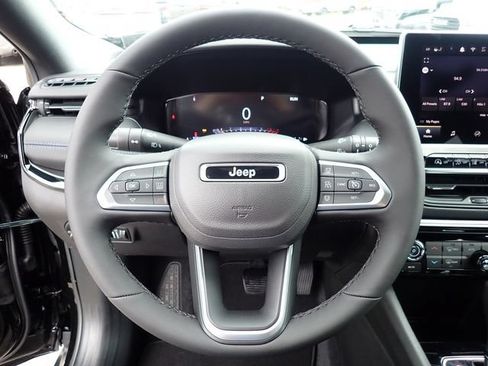New 2026 Jeep Compass Limited AWD/4WD image 18