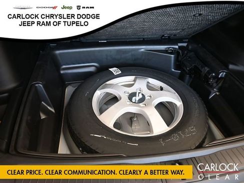 New 2025 Jeep Grand Cherokee Altitude image 38