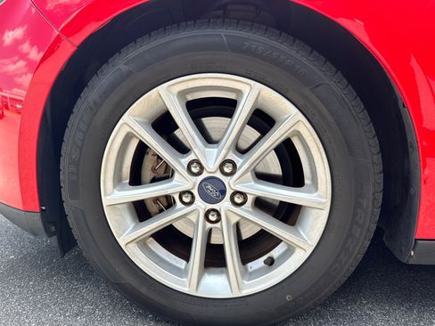 Used 2017 Ford Focus SE FWD image 10