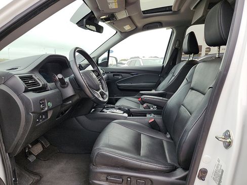 Used 2020 Honda Pilot Elite image 10