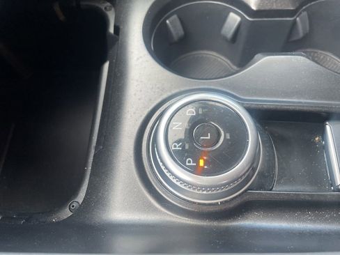 Used 2025 Ford Explorer Active image 27