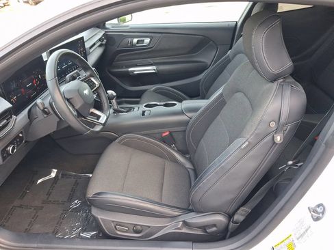 Used 2024 Ford Mustang GT RWD image 12