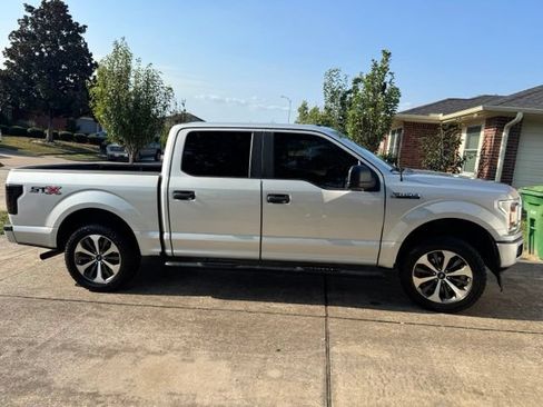 Used 2019 Ford F150 XL w/ Equipment Group 101A Mid RWD image 1