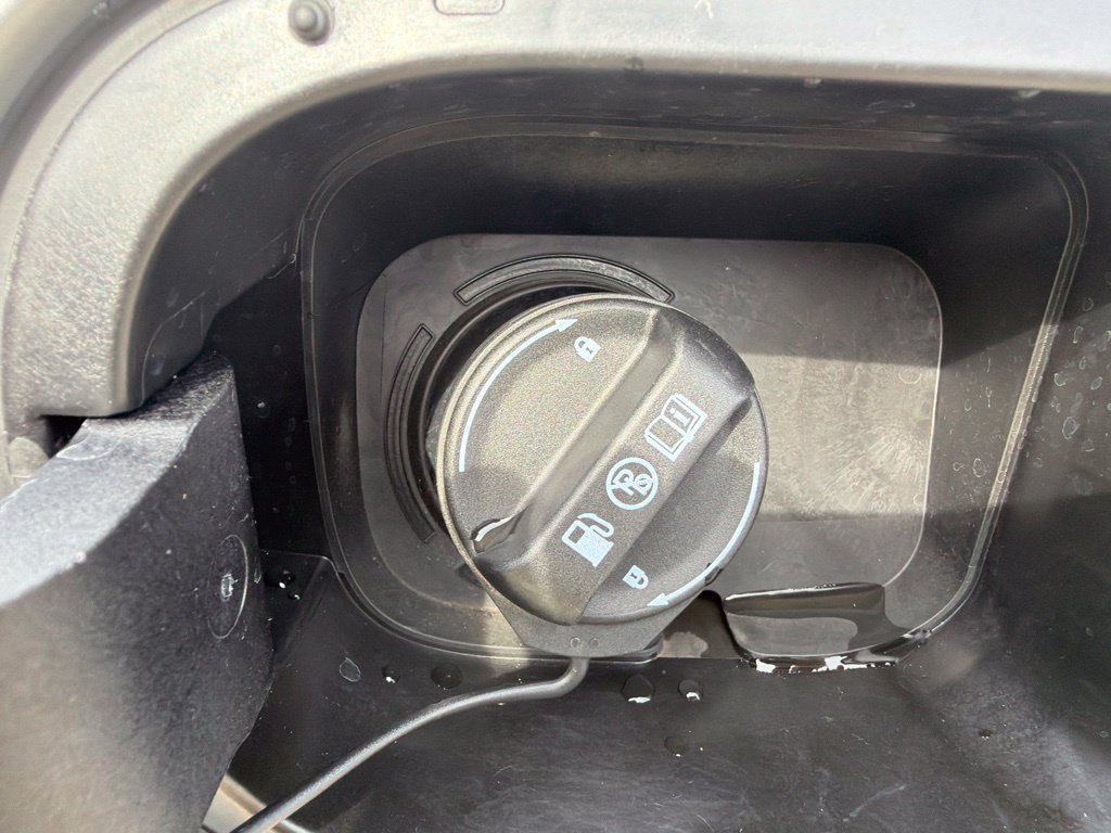 Used 2023 Hyundai Santa Fe SEL AWD/4WD image 25
