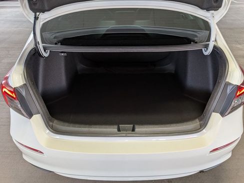 Used 2026 Honda Civic LX image 6