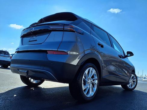 Used 2023 Chevrolet Bolt EUV LT w/ Driver Confidence Package image 29