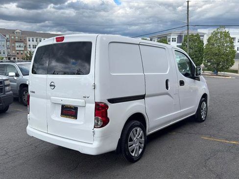 Used 2015 Nissan NV200 SV w/ Technology Package FWD image 12