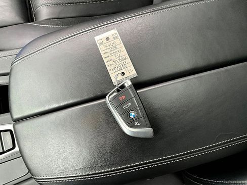 Used 2018 BMW X6 M image 35