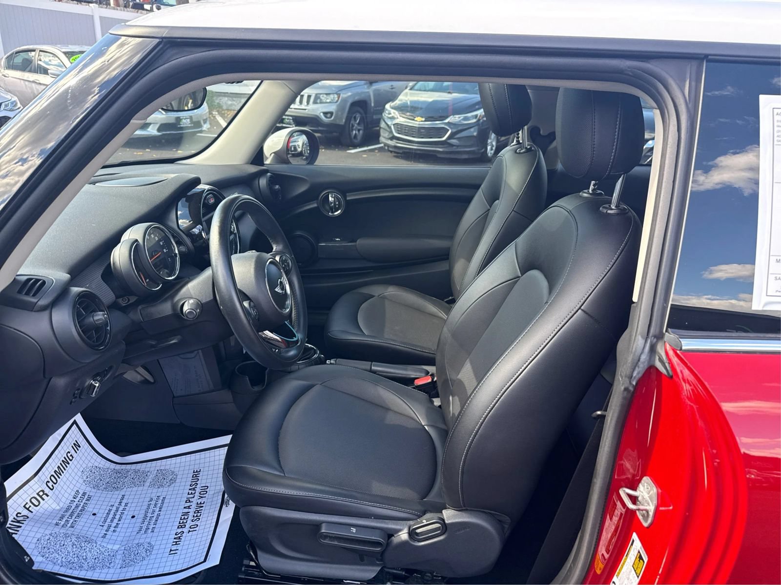 Used 2016 MINI Cooper 2-Door Hardtop FWD image 9