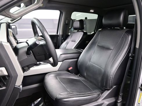 Used 2015 Ford F150 Lariat w/ Equipment Group 501A Mid image 9