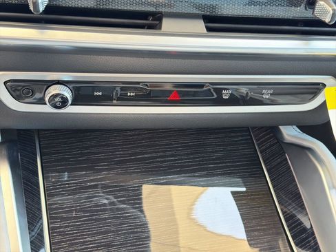 New 2027 BMW X6 xDrive40i AWD/4WD image 17