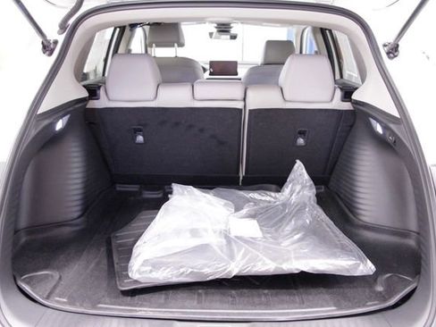 Certified 2025 Honda HR-V EX-L image 23