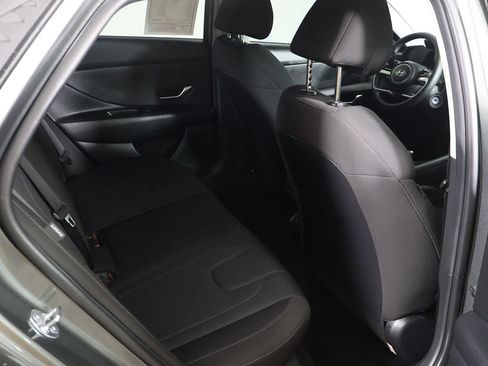 Used 2026 Hyundai Elantra SE w/ Cargo Package FWD image 26
