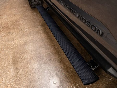 Used 2023 Ford F250 Lariat w/ Lariat Ultimate Package image 12