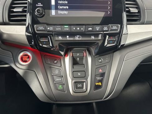 Used 2023 Honda Odyssey Sport image 19