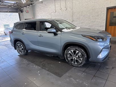 Certified 2024 Toyota Highlander XLE