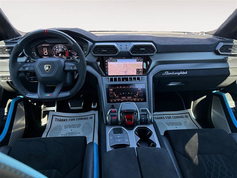 Used 2024 Lamborghini Urus Performante AWD/4WD image 18