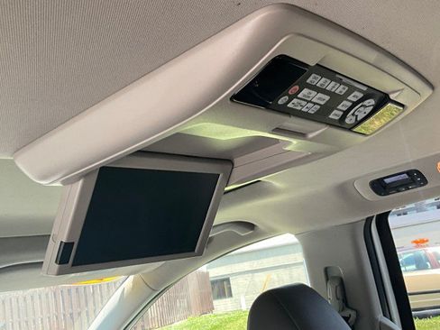Used 2017 Honda Odyssey Touring image 30