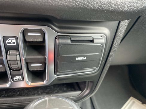 New 2026 Jeep Gladiator Sport image 26