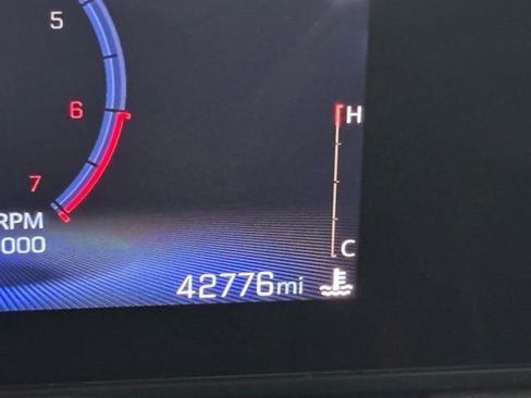 Used 2025 Chevrolet TrailBlazer LT w/ Convenience Package FWD image 23