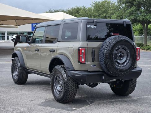 Used 2025 Ford Bronco Badlands w/ Sasquatch Package AWD/4WD image 5