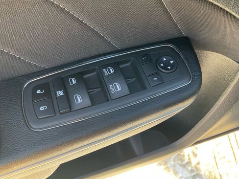 Used 2022 Dodge Charger GT image 16