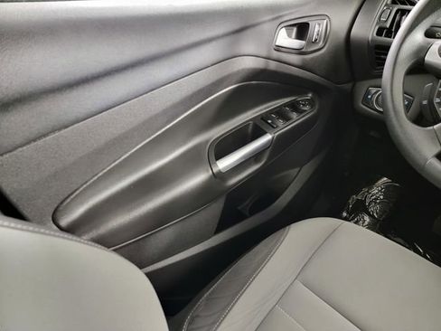 Used 2014 Ford Escape SE FWD image 30