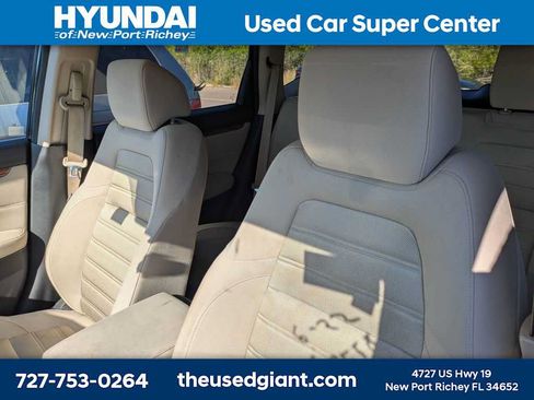 Used 2017 Honda CR-V EX image 3