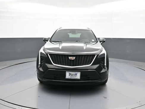Used 2023 Cadillac XT4 Sport w/ Technology Package AWD/4WD image 2