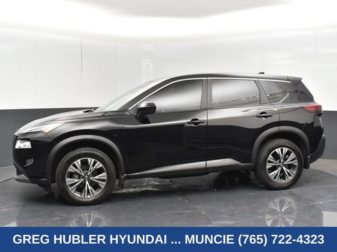 Used 2023 Nissan Rogue SV AWD/4WD image 18