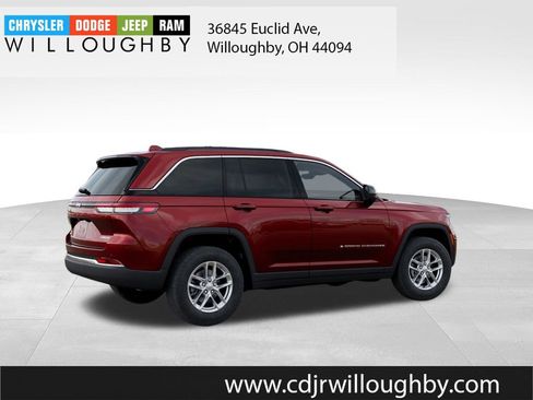 New 2026 Jeep Grand Cherokee Laredo X AWD/4WD image 4