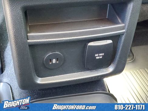 Certified 2024 Ford Edge SEL w/ Sport Appearance Package AWD/4WD image 13